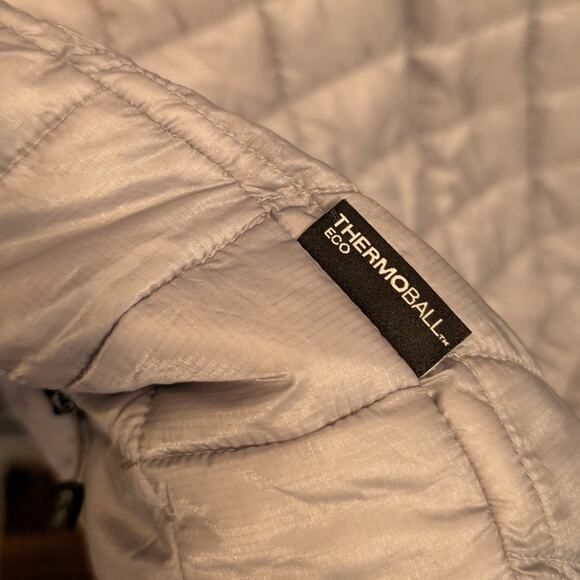 The North Face Silver Grey Puffer Jacket - Picture 5 of 8